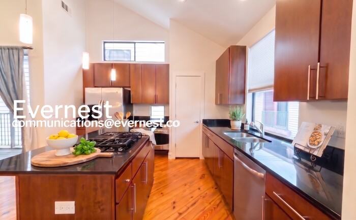 4508 Maxie St #B - Photo 3 of 29