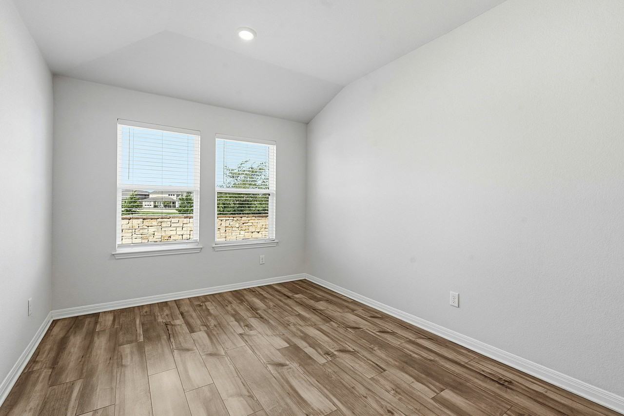 3053 Mill Run Bnd - Photo 5 of 27
