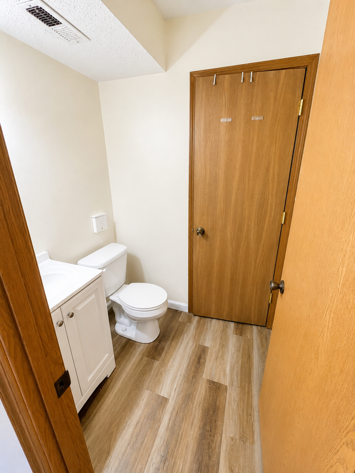 2038 Essex Dr #2038 - Photo 4 of 7
