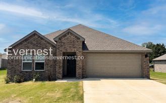 1607 Ridgefield Cir - Photo 1 of 1