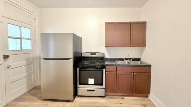 7831 S Kingston Ave #2 - Photo 5 of 17