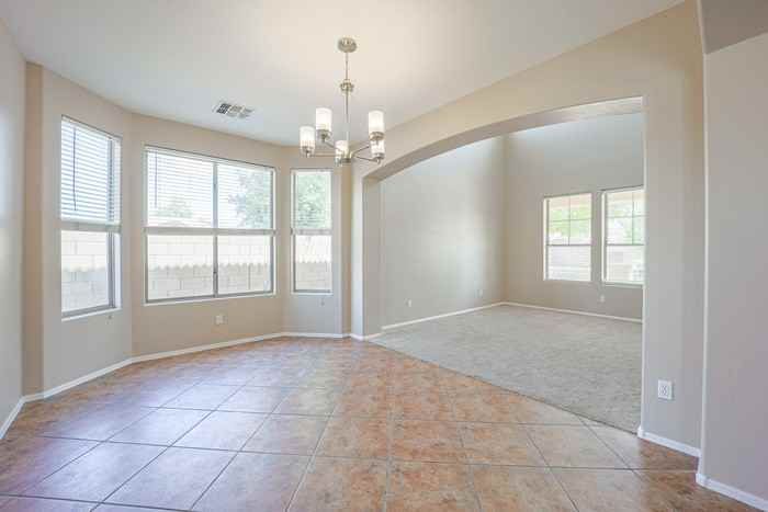 2516 W Saint Kateri Dr - Photo 6 of 37