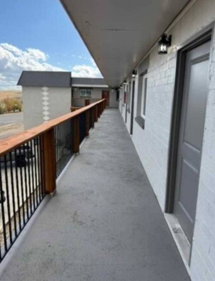 1337 Canyon Rd - Photo 2 of 10
