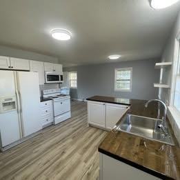 1900 Kentucky Street - Photo 2 of 9