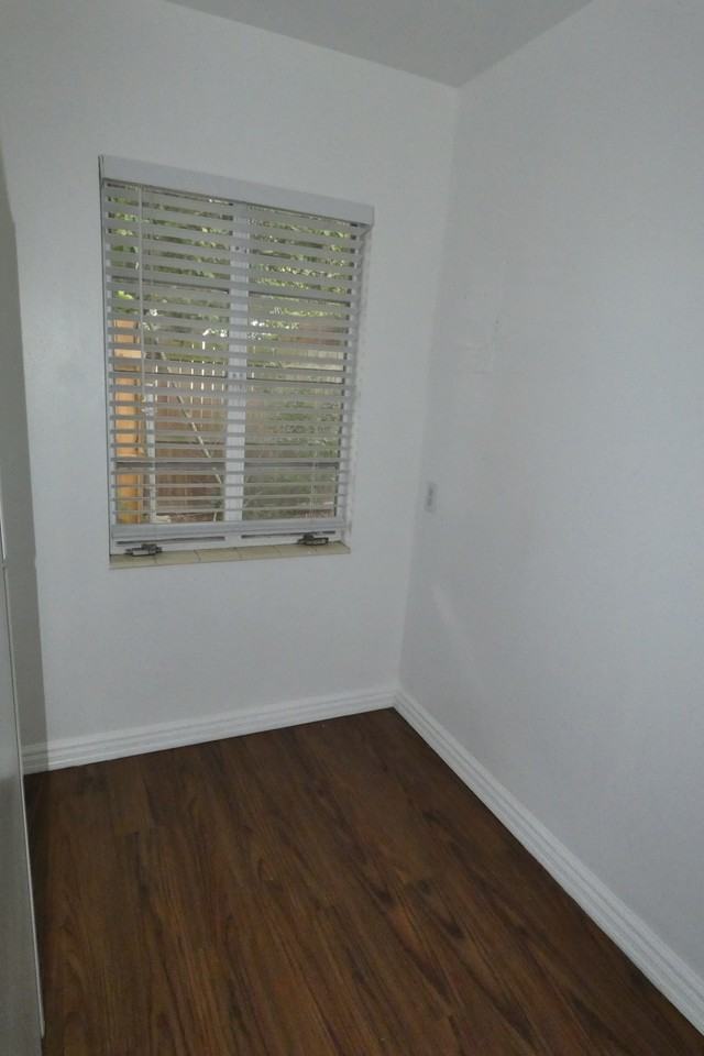 2567 15th Ave N #2 - Photo 7 of 14