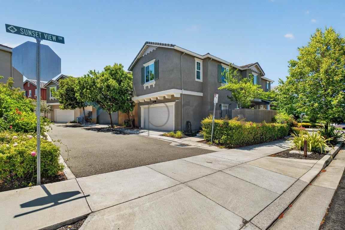 4293 Sunset View Dr - Photo 4 of 33