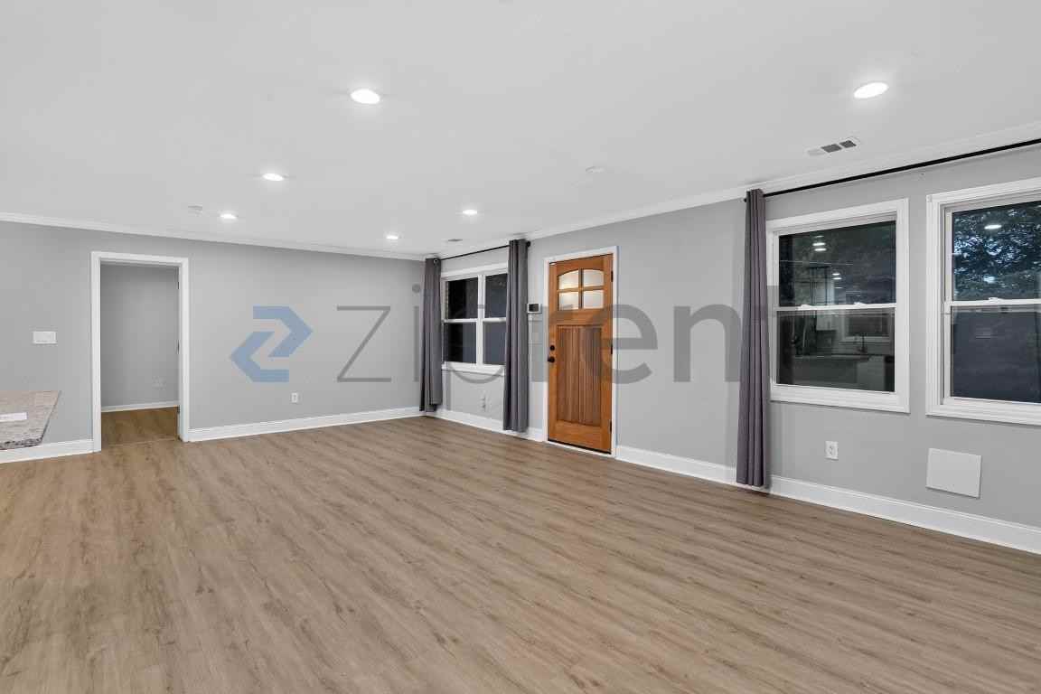 3436 Pinehill Dr - Photo 5 of 8
