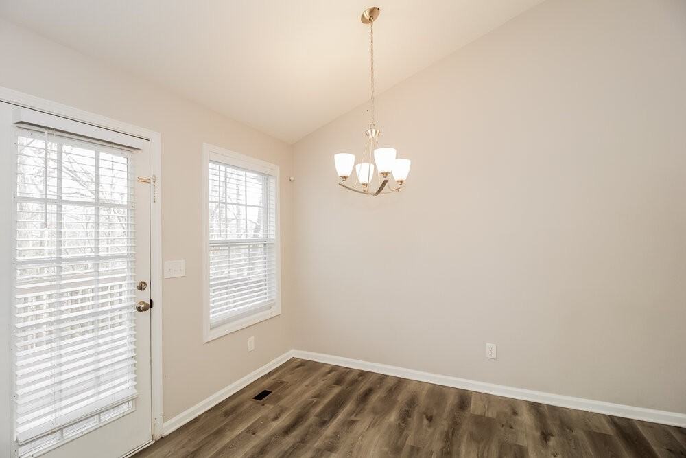 6548 Snowbird Ln - Photo 7 of 17