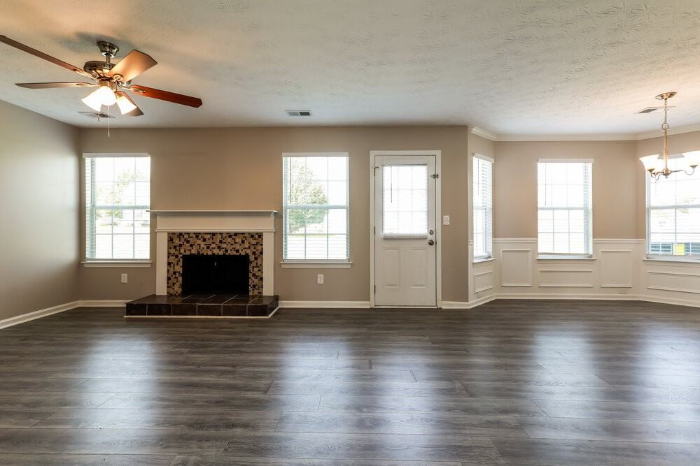 125 Heaton Place Trl - Photo 4 of 17
