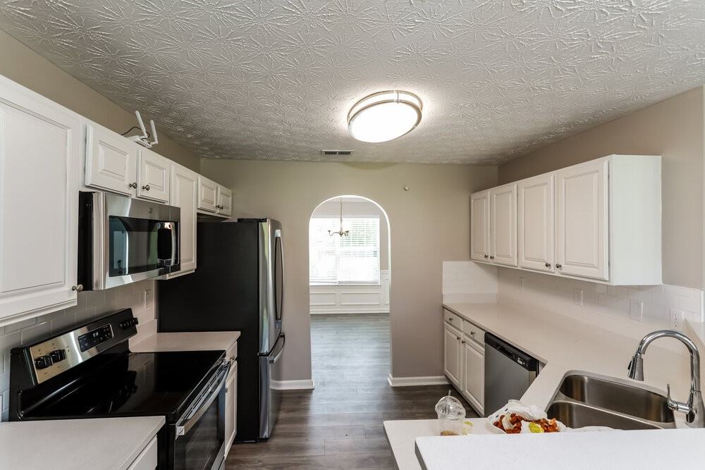 125 Heaton Place Trl - Photo 6 of 17