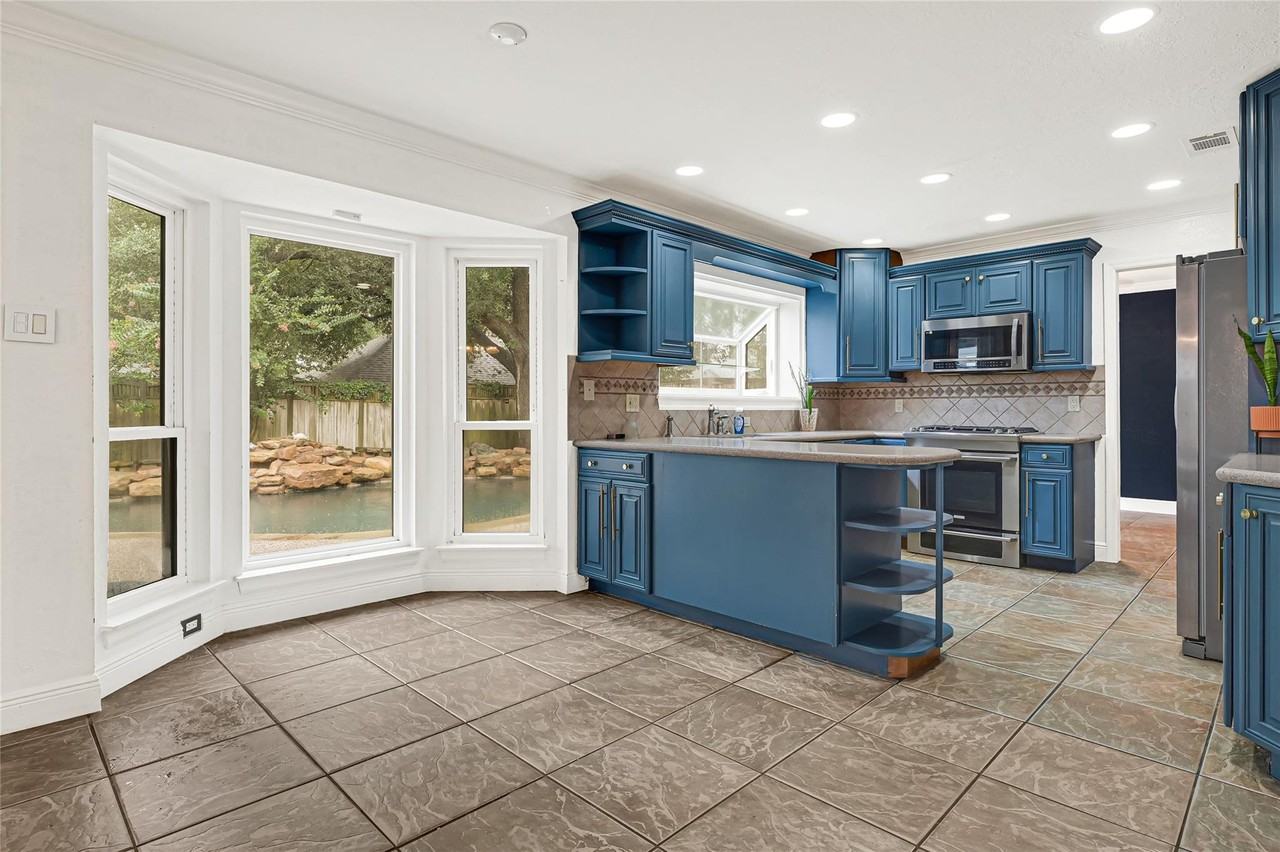 29 Dover Drive - Photo 6 of 12