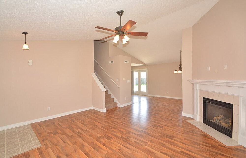 6917 Tree Top Ln - Photo 5 of 30