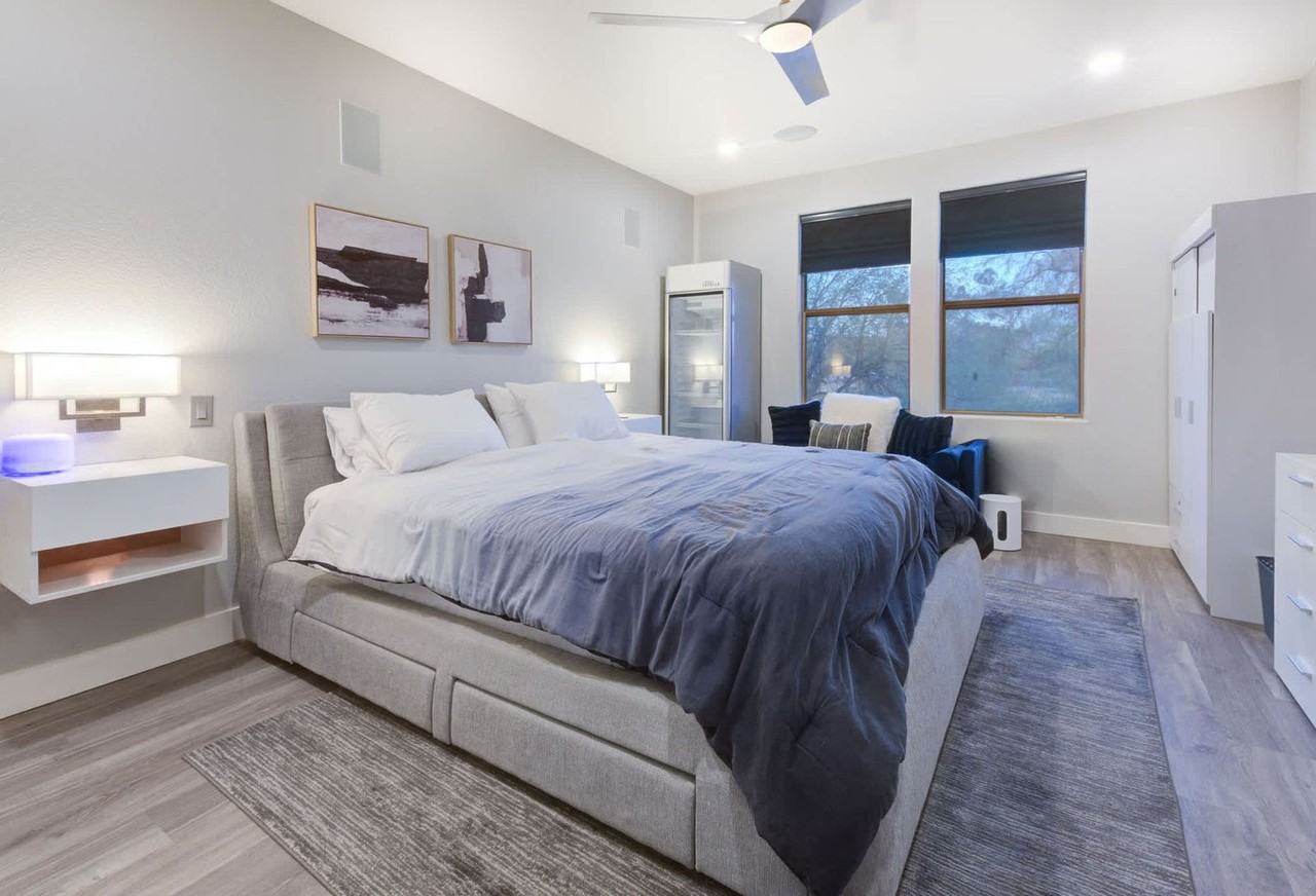 15221 N Clubgate Dr #1578378P - Photo 7 of 39