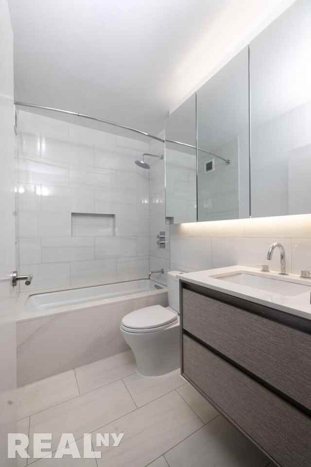 W End Ave #1708 - Photo 6 of 11
