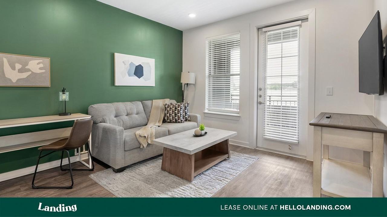 3900 Robinson Rd - Photo 2 of 50