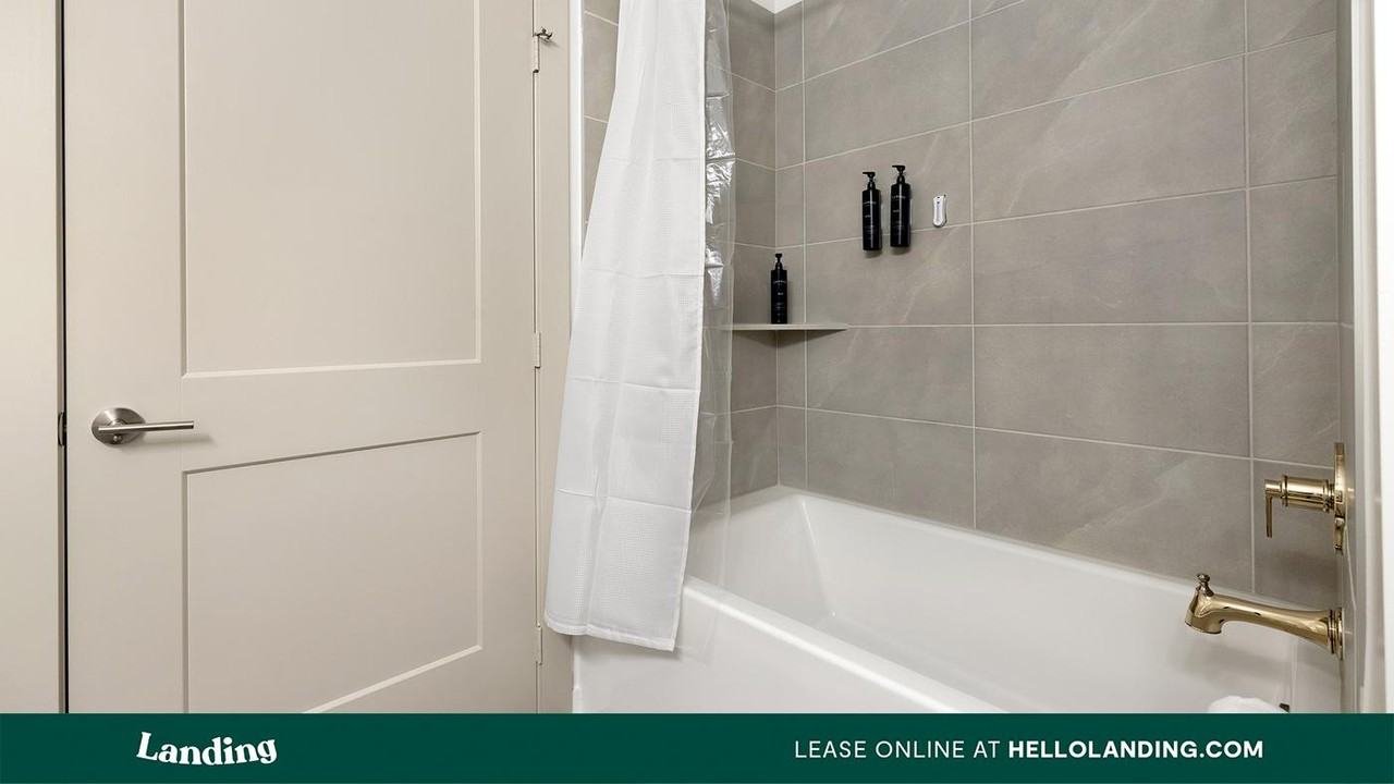 3900 Robinson Rd - Photo 6 of 50