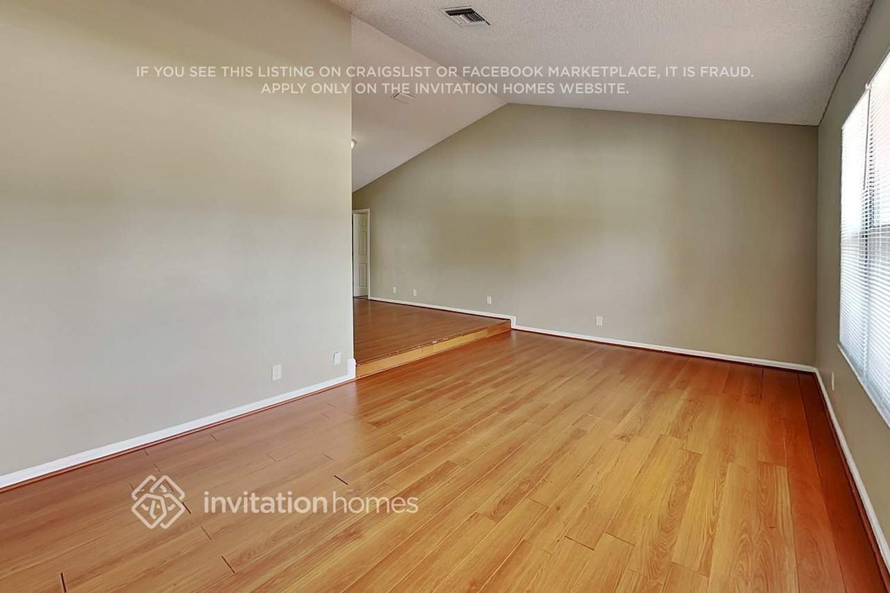 13643 Ishnala Cir - Photo 4 of 20
