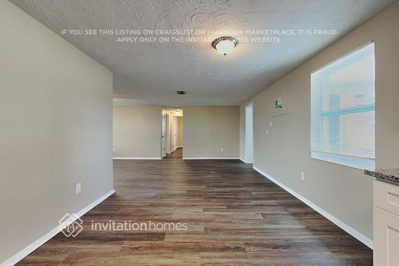 3910 Beechwood Dr - Photo 5 of 18