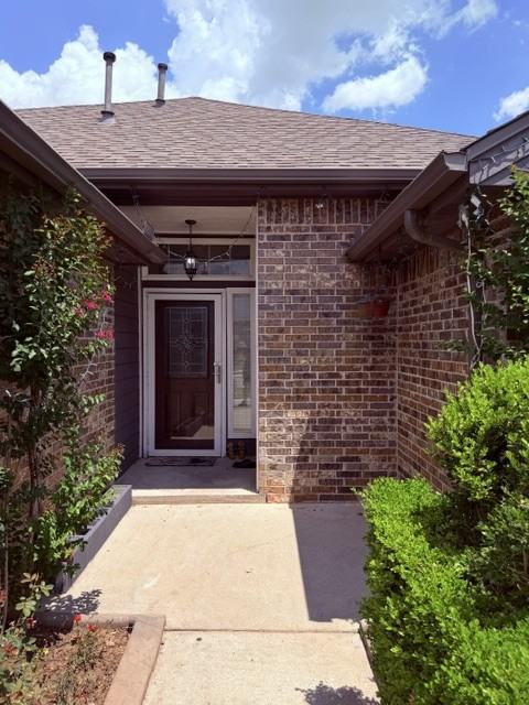 2412 Rookhaven Lane - Photo 2 of 25
