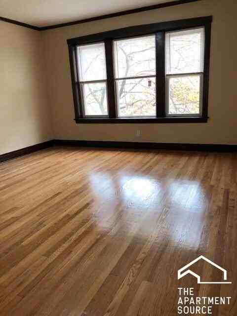 5103 W 21st St #10 - Photo 2 of 7