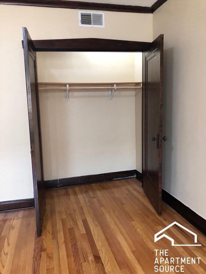 5103 W 21st St #10 - Photo 6 of 7