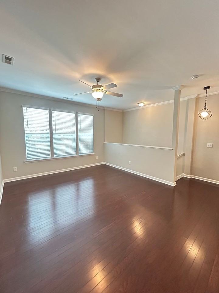333 Dove Cottage Ln - Photo 2 of 25