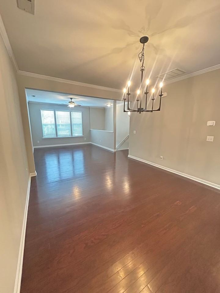 333 Dove Cottage Ln - Photo 4 of 25