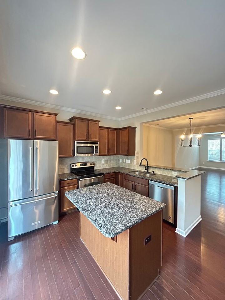 333 Dove Cottage Ln - Photo 5 of 25