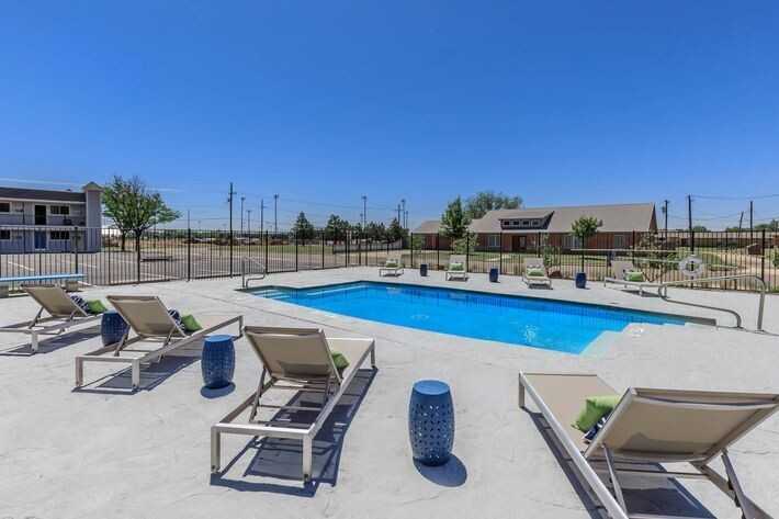 Oak Creek Apartments - Photo 5 of 25