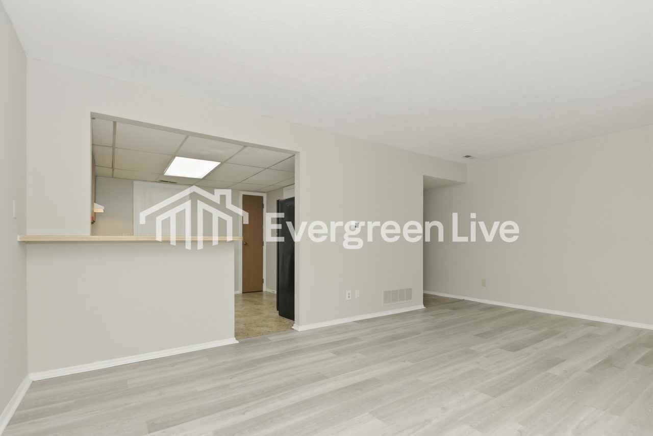 6448 Appleseed Pl - Photo 5 of 15