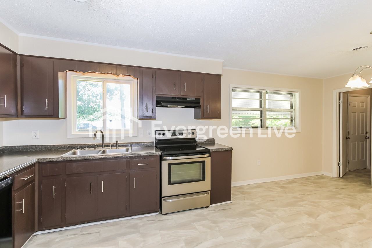 2030 Rosier Rd - Photo 3 of 15