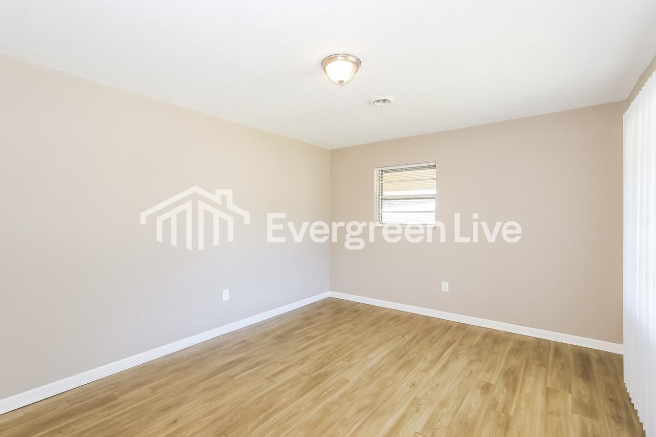 2030 Rosier Rd - Photo 5 of 15