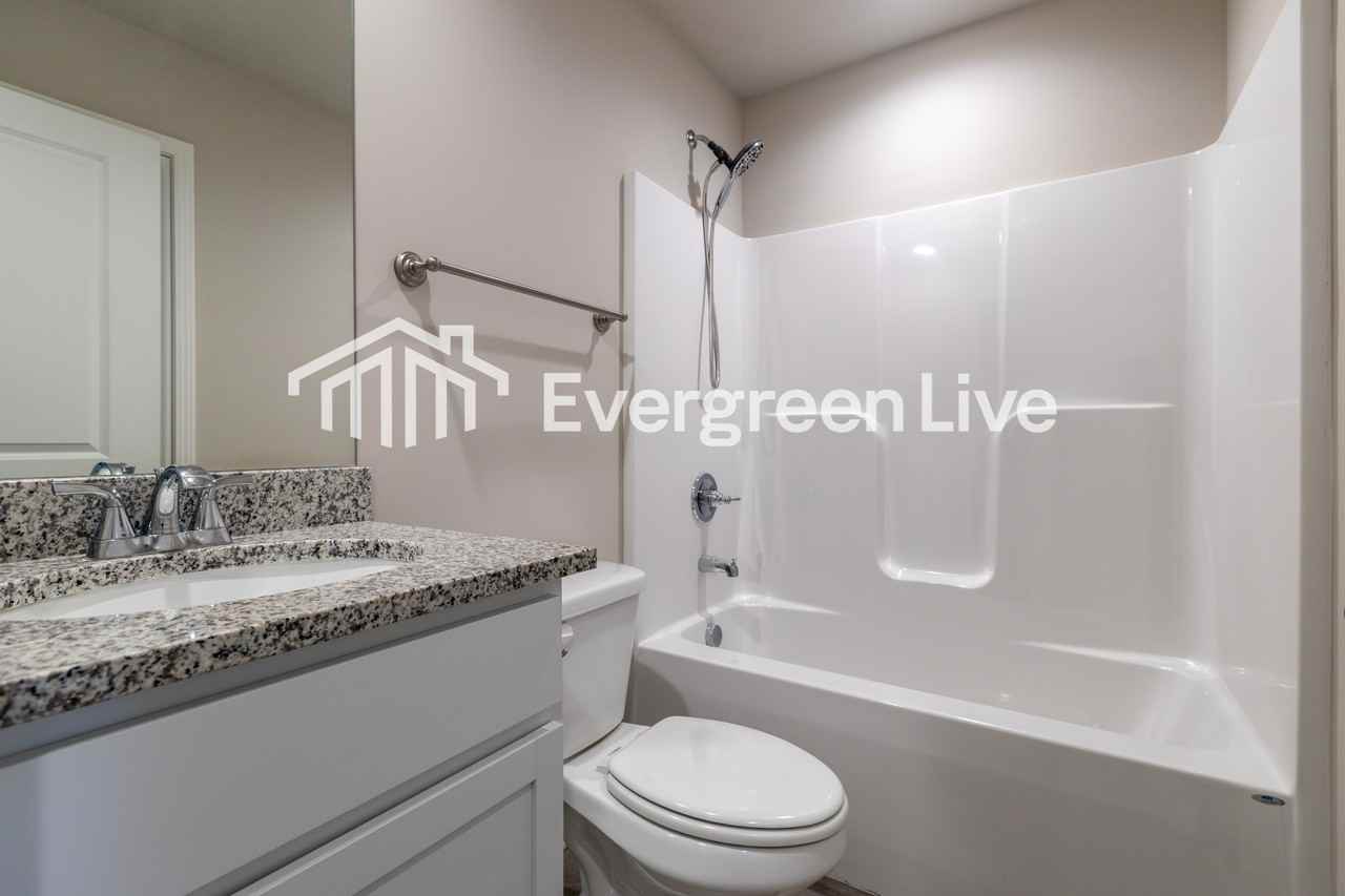 116 E Burlington Dr - Photo 7 of 19