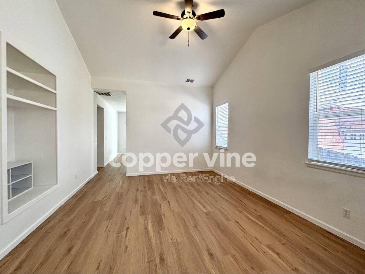 13955 E 105th Ave - Photo 2 of 10