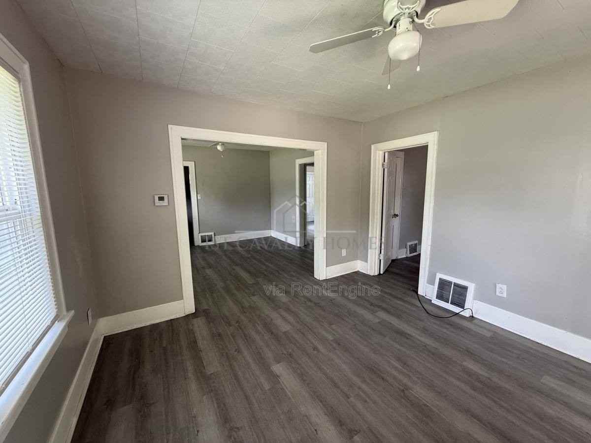 283 Sobul Ave - Photo 2 of 10