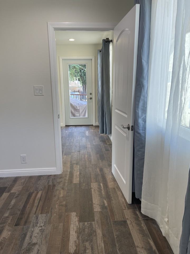 1235 S Adams St #A - Photo 7 of 20