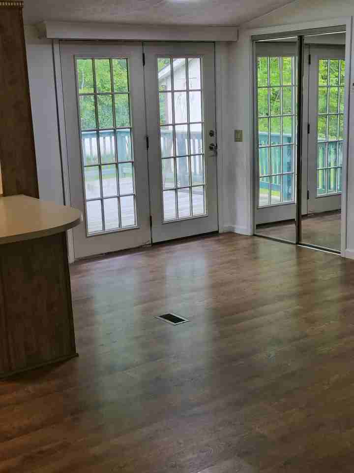 2440 Welch Rd - Photo 7 of 10