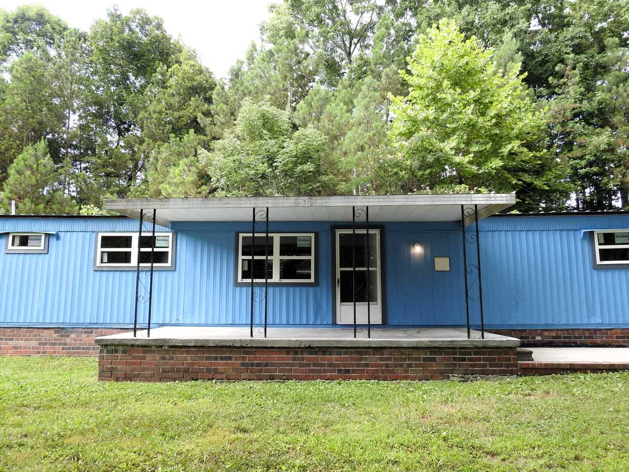 1238 Double S Rd - Photo 2 of 20