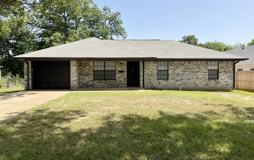 311 Whitworth St - Photo 1 of 1