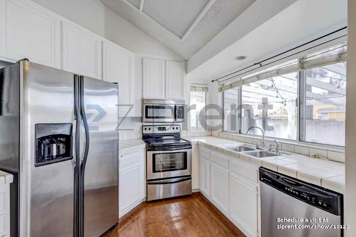 908 Beechwood Cir - Photo 7 of 19