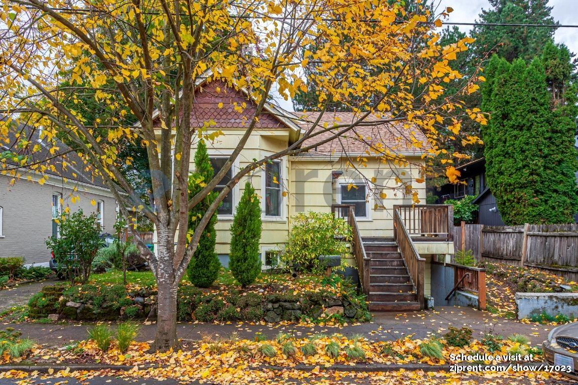 131 Se 30th Pl #A - Photo 2 of 20