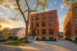 featured image of 655 Donat St