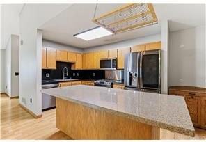 1157 Aston Cir - Photo 2 of 3