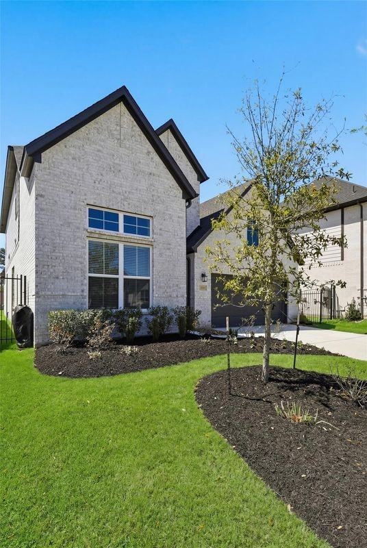 26923 Arethusa Ct - Photo 2 of 32