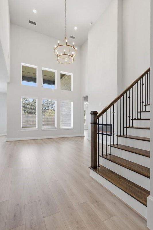 26923 Arethusa Ct - Photo 4 of 32