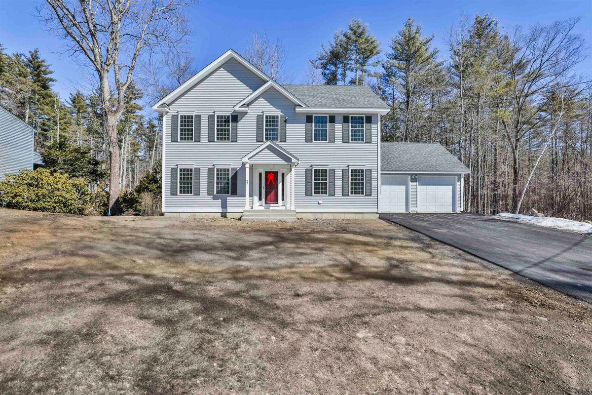 22 Reeds Ferry Way - Photo 2 of 50