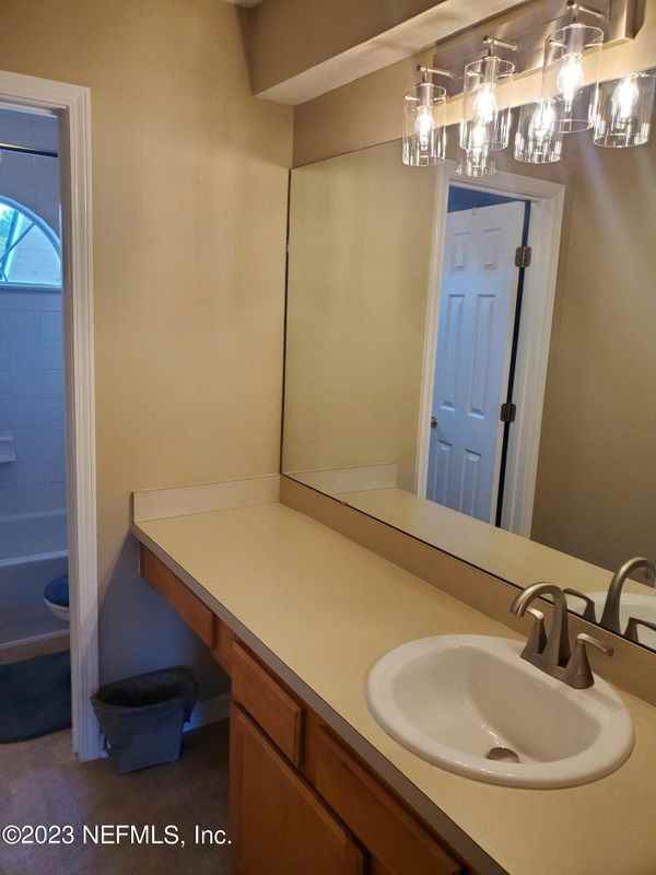 1625 Vineland Cir ##B - Photo 6 of 33