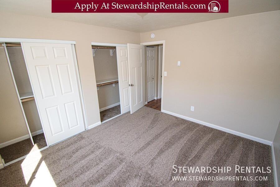 32786 E Pearl St #2 - Photo 7 of 9