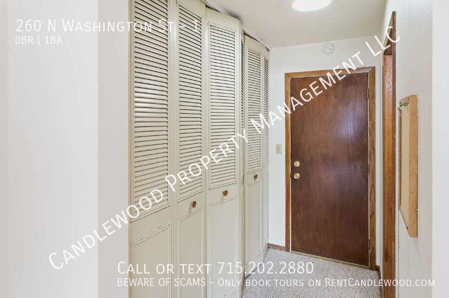 260 N Washington St #1 - Photo 5 of 8