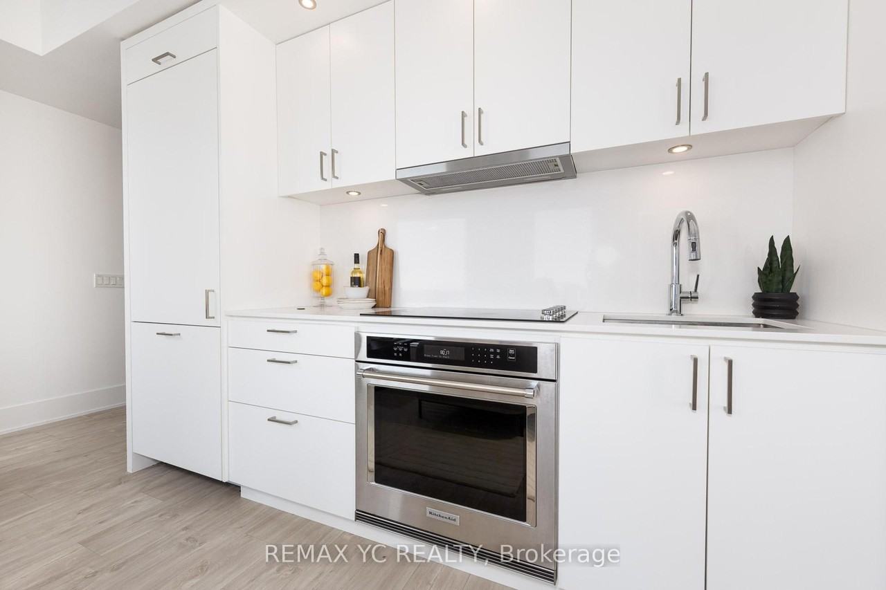 470 Front Street West - Photo 11
